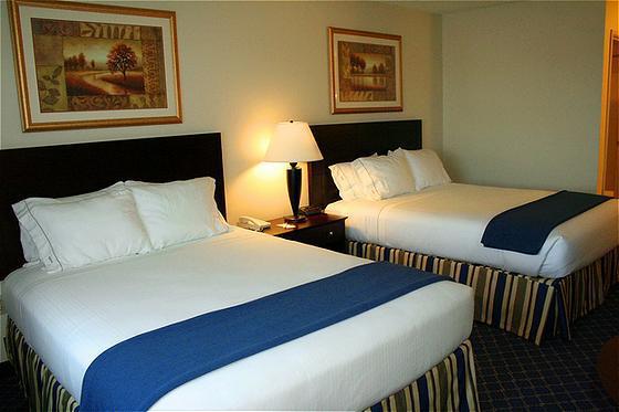 Holiday Inn Express Hotel & Suites Torrington By Ihg Room photo